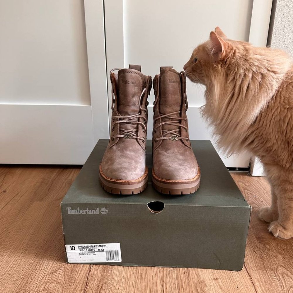 Timberland Women's Courmayeur Valley 6'' Casual Boots Size 10